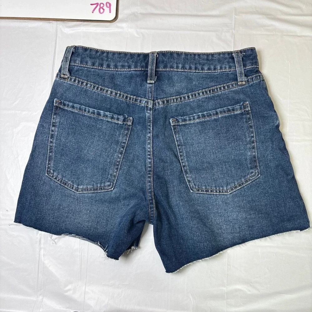 No Boundaries Womens High Rise Destructed Midi Denim Shorts Dark Wash Size 7 NEW